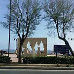 Seaside Malta 1 شقة سليمة